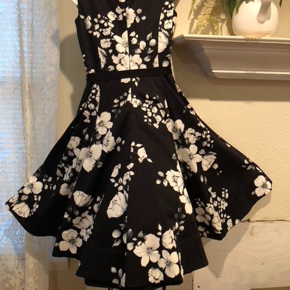 White Black Swing Midi - Picture 2 of 3